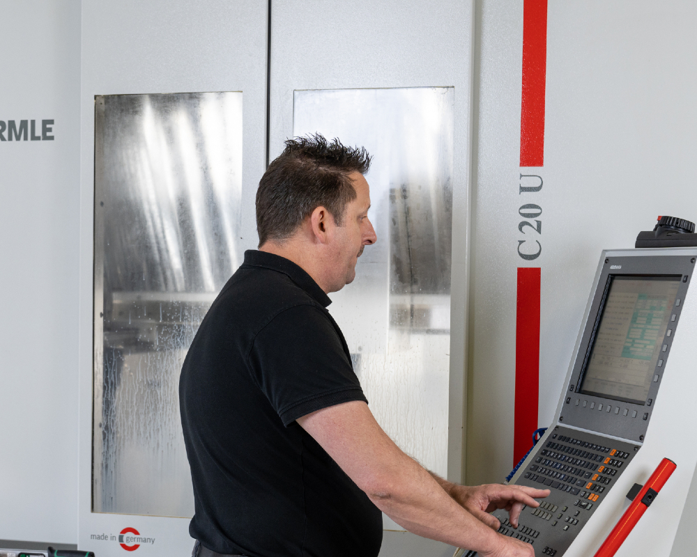 Freesbank Hermle C20 U | Rotech